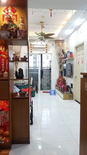 Căn hộ diện tích 55m2, tầng thấp block H3, H4 chung cư HQC PLAZA