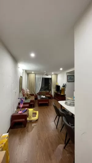 Cho thuê chung cư Hà Nội Homeland - Long Biên - Hà Nội 95m2. 3PN 2WC. Full đồ. Giá chỉ 10tr/tháng