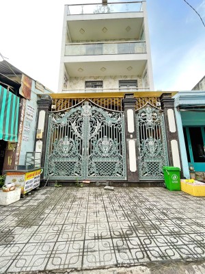 Bán nhà đẹp 2 lầu ST 8x18m mặt tiền Nguyễn Văn Quỳ Quận 7