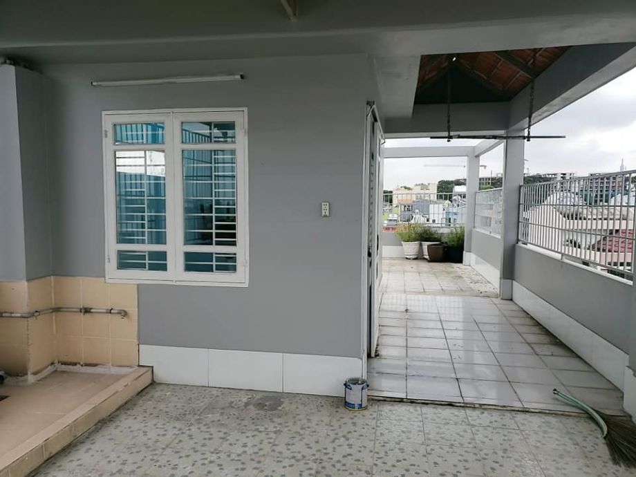 Tôi cần bán nhà gấp nhà Tô Ngọc Vân, ngay bên chợ Thủ Đức 184m2, 6x30, chỉ 7.6 tỷ