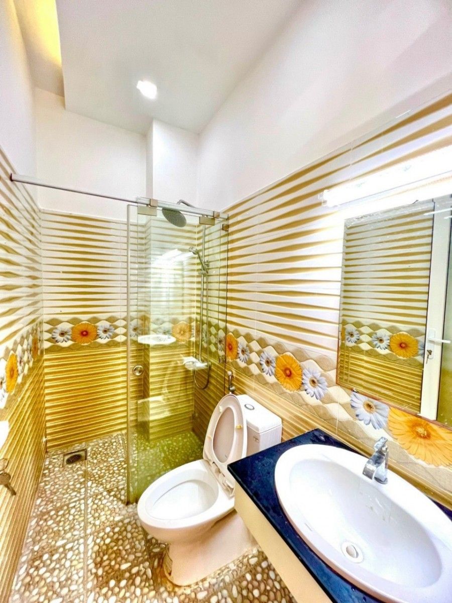 Bán nhà Nguyễn Hữu Cảnh P19 Bình Thạnh, diện tích 11x18m, giá 32 tỷ