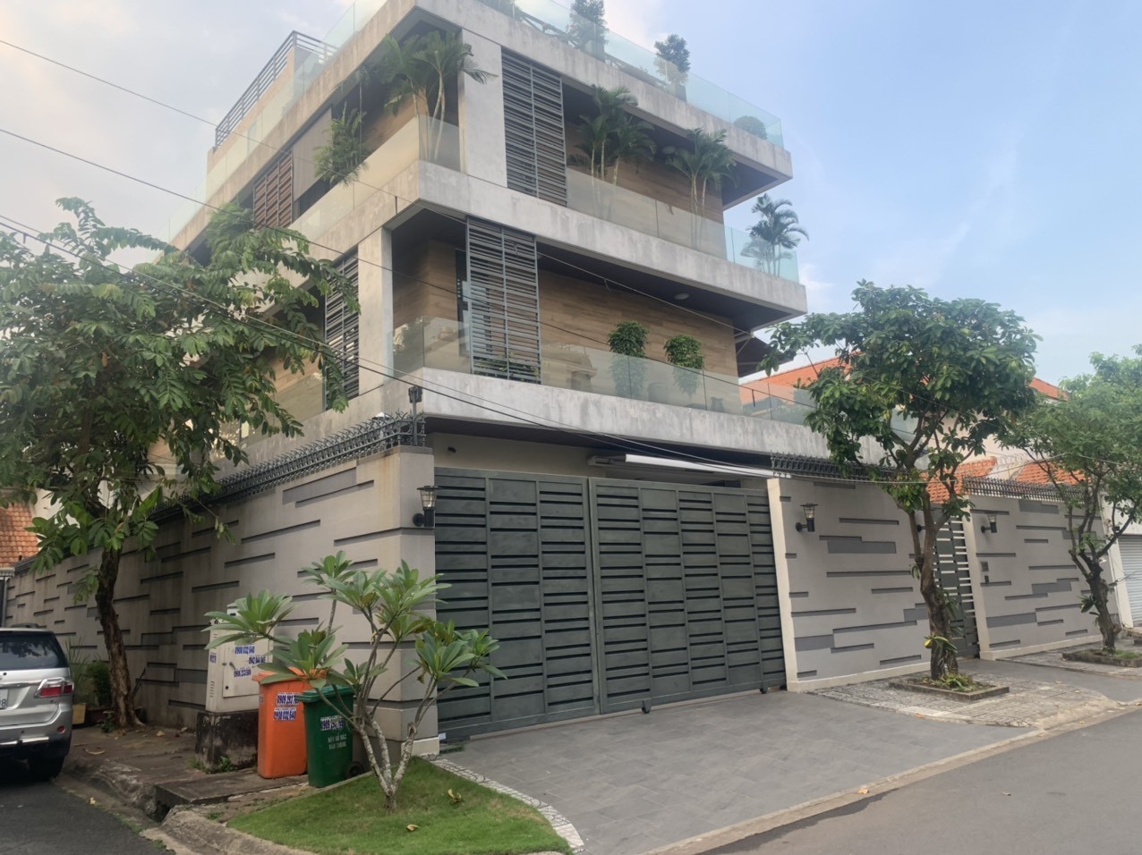 Biệt Thự Sang Trọmg Thảo Điền Q2 Khu Vip Compound Đang cho Thuê 14000USD